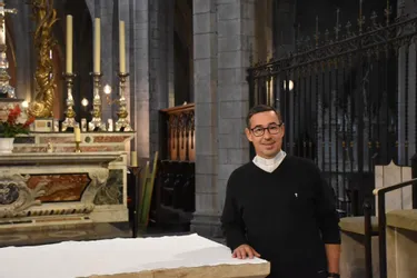 Monseigneur Didier Noblot, ordonné évêque de Saint-Flour (Cantal) le 12 septembre, suite au départ à la retraite de Mgr Grua