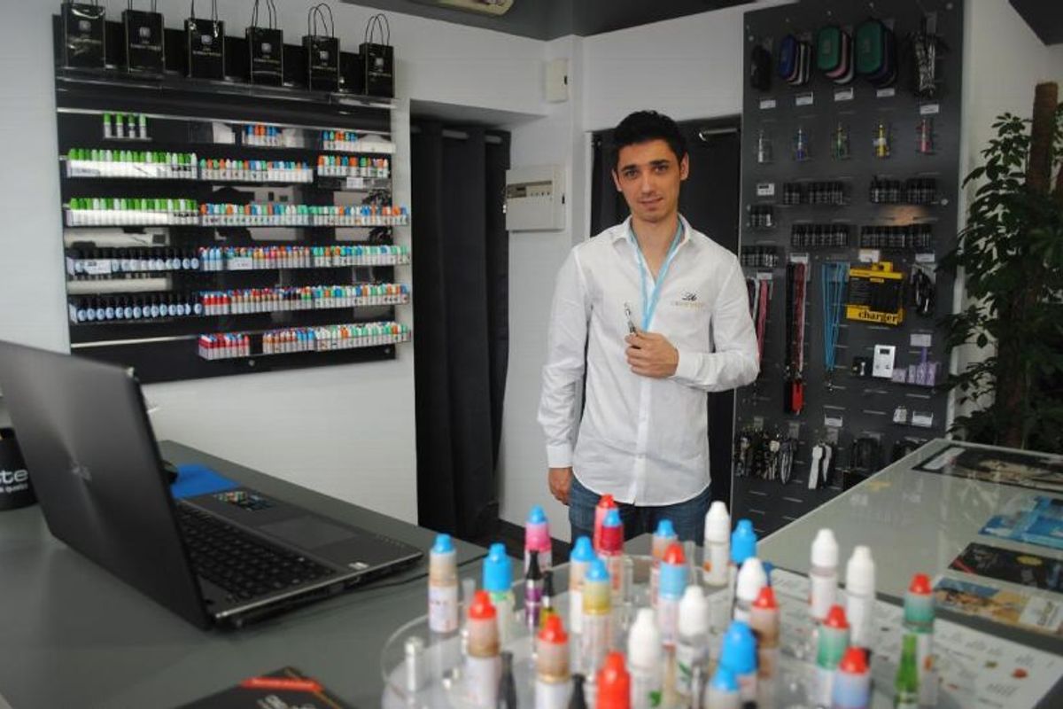 Une boutique de cigarettes lectroniques en centre-ville - La Montagne