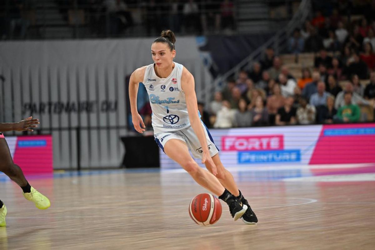 Clarisse Legrand Basketteuse La Sc ne Et Ing nieure La Vie L clarisse-legrand-basketteuse-la-sc-ne-et-ing-nieure-la-vie-l