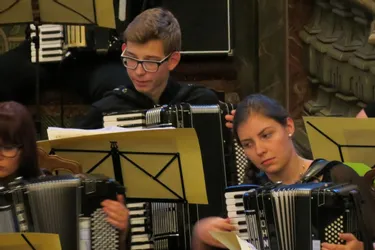 De jeunes solistes allemands donneront un concert cet après-midi à la Chapelle du Sauveur