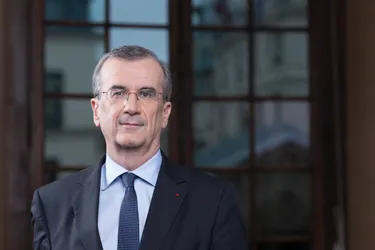 « La demande de billets augmente » estime le gouverneur de la Banque de France