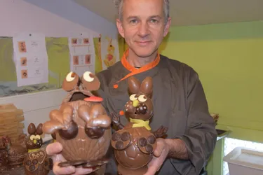 A la veille de Pâques, le magma chocolat est en fusion dans les chocolateries de Riom