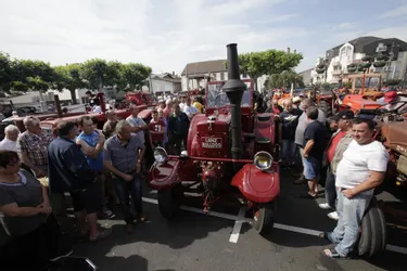 L’association des Anciens tracteurs de Limagne en balade