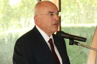 Michel Fuzeau prend officiellement ses nouvelles fonctions de préfet de région