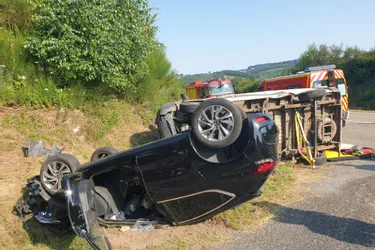 Deux véhicules en tonneau à Labesserette (Cantal), deux octogénaires blessés