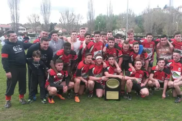 Les rugbymen juniors du CASG sacrés champions d’Auvergne