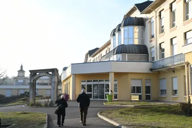 L’hôpital Cœur du Bourbonnais respire : aucun autre cas de Covid-19 dépisté à Tronget (Allier)