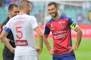 Florent Ogier, capitaine du Clermont Foot : « Cette victoire face à Lille nous fait du bien »