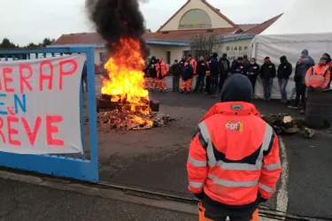 Près de 80 salariés de la Semerap entament un mouvement de grève à Joze (Puy-de-Dôme)