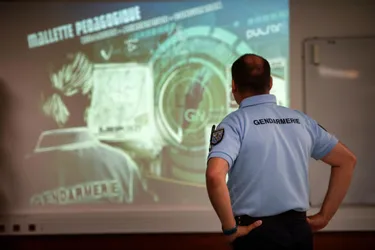 Les gendarmes convertis au numérique