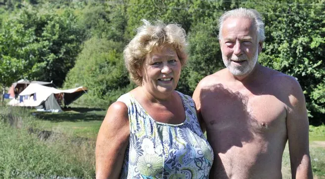 famille naturiste 