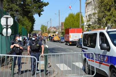 Attaque de Rambouillet : trois personnes toujours en garde à vue, un assaillant au profil flou