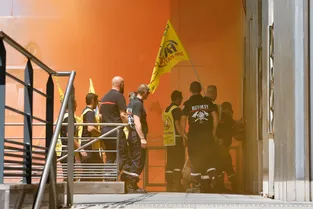 Grève des pompiers du Puy-de-Dôme : des dégradations qui ne passent pas