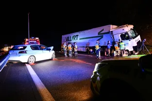 Un poids lourd percute une voiture sur l'A20 en Corrèze : deux personnes sont décédées