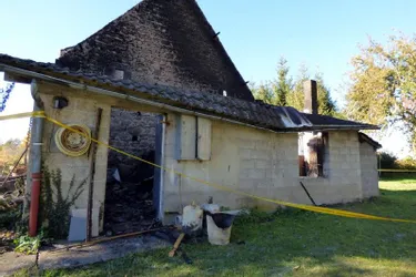 Corrèze : un sexagénaire porté disparu après l'incendie de sa maison à Merlines