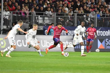 Clermont Foot : un match amical face à Saint-Etienne pour garder le rythme