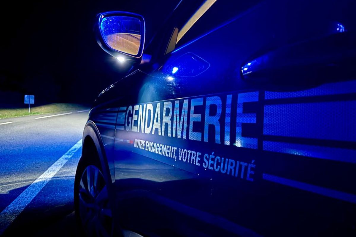 Extorsion et séquestration entre sancoins et mornay-sur-allier : trois hommes interpellés