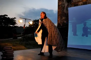 Une représentation de Faust au grand air, hier soir, dans l’enceinte du château