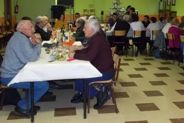 Une quarantaine de convives a apprécié le repas des aînés