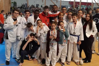 Succès pour le club Spartiates Taekwondo Limoges à Royan