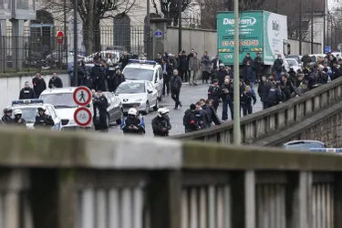 Porte de Vincennes : cinq morts dont le preneur d'otages