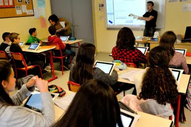 Des tablettes numériques à destination de l’ensemble des collégiens de 5e en Corrèze