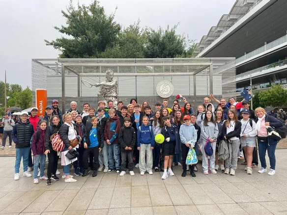 NERIS LES BAINS. L’AS Néris à Roland-Garros - La Montagne