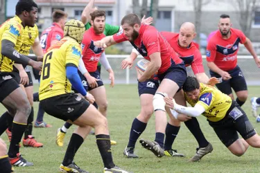 Rugby : Les Espoirs d'Aurillac gagnent difficilement face à Carcassonne (29-23)