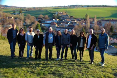 Municipales : François Crégut présente sa liste pour Saint-Martin-des-Plains (Puy-de-Dôme)