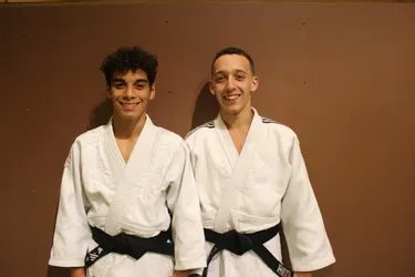 Deux nouveaux judokas parés de noir