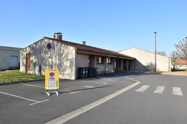 Le nombre de patients au centre Covid-19 à Brioude (Haute-Loire) se stabilise, voire diminue