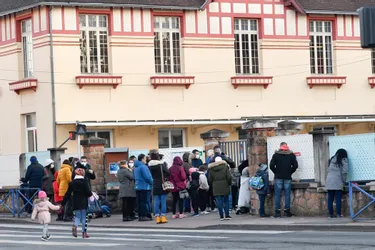 Axes interdits temporairement aux voitures : Montluçon (Allier) pourrait tester la « rue scolaire » avant fin juin