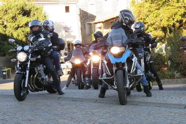 Les motards en vadrouille grâce à une randonnée organisée par le comité des fêtes