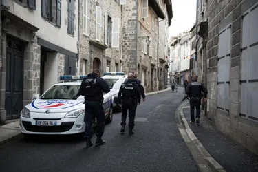 Meurtre au fusil de chasse à Aurillac (Cantal) : l'auteur présumé reste en détention