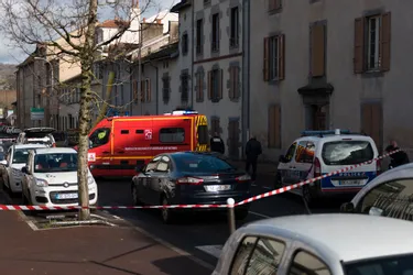 Homicide du Pont-Rouge à Aurillac : le suspect mis en examen pour assassinat et placé en détention provisoire