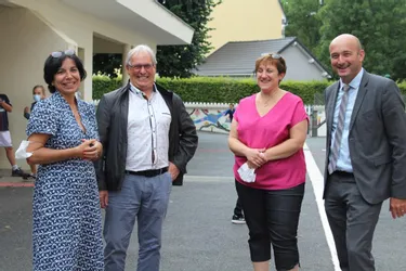 L’école Léonard-de-Vinci de Pontaumur (Puy-de-DFôme) face à des effectifs en baisse