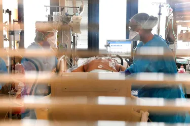 Covid-19 : sept nouveaux décès en 24 heures dans les hôpitaux d'Auvergne