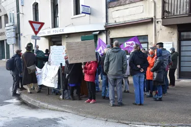 RESF en colère à Tulle (Corrèze) contre les expulsions : "Des drames se jouent à nos portes !"