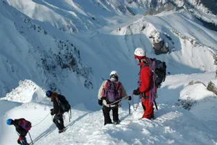 L’alpinisme hivernal de nouveau autorisé dans la réserve naturelle Chastreix-Sancy (Puy-de-Dôme)