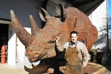 Le rhinocéros d’Éric Nigou est à vendre ou à louer