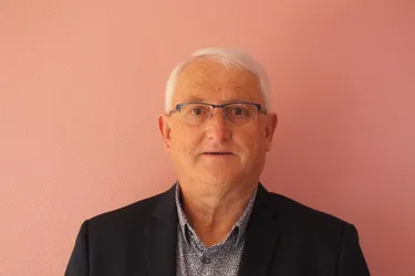 Jean-Hervé Peurière réélu maire des Salles (Loire)