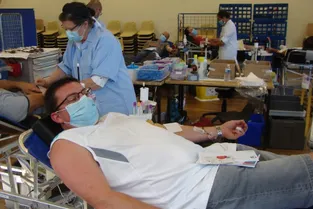 Les jeunes donneurs de sang au rendez-vous de la collecte