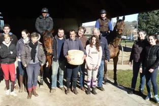 Un cavalier international anime le stage de l’association des éleveurs et cavaliers du Cantal au Haras