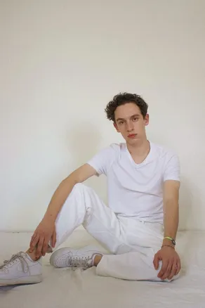 Artist Rispal L’artiste Léo Rispal sort un nouveau titre - Le Pays Roannais