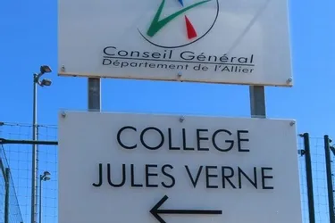 Au Mayet-de-Montagne (Allier), une rentrée à pas prudents au collège Jules-Verne