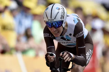 Tour de France : ça commence mal pour Bardet