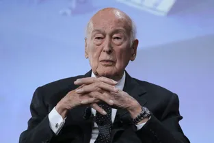 Valéry Giscard d'Estaing de retour à son domicile