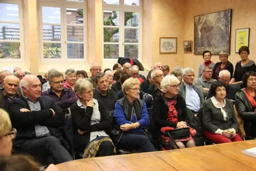 Le club des aînés ruraux de Marcolès-Saint-Antoine se réunit