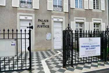 A Saint-Pourçain-sur-Sioule (Allier), il avait proféré des injures raciales et menacé de mort les gendarmes venus le calmer
