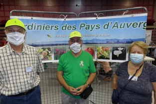 Les Jardiniers des pays d'Auvergne présents au forum des associations de Mozac (Puy-de-Dôme)